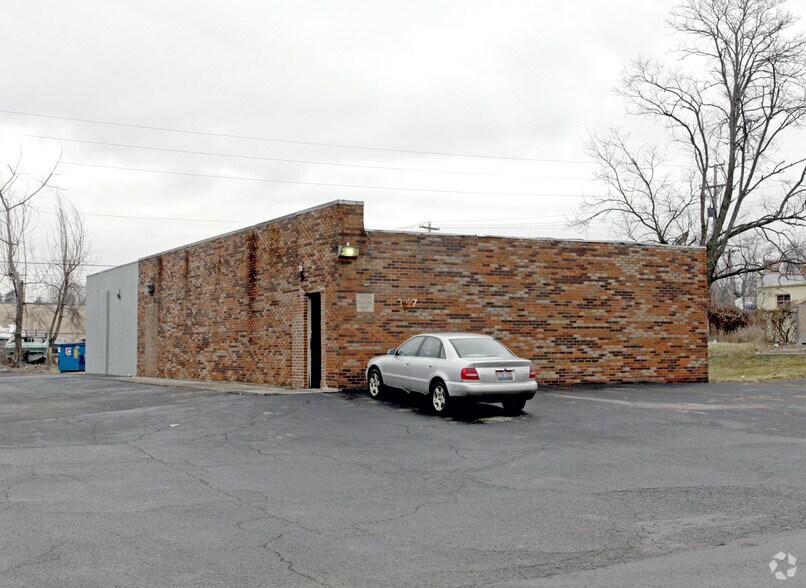 3927 Free Pike, Dayton, OH for sale - Primary Photo - Image 1 of 4