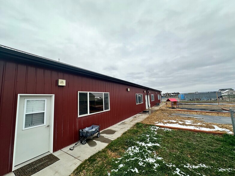 5421 Abby Rd, Billings, MT à louer - Photo du bâtiment - Image 3 de 12