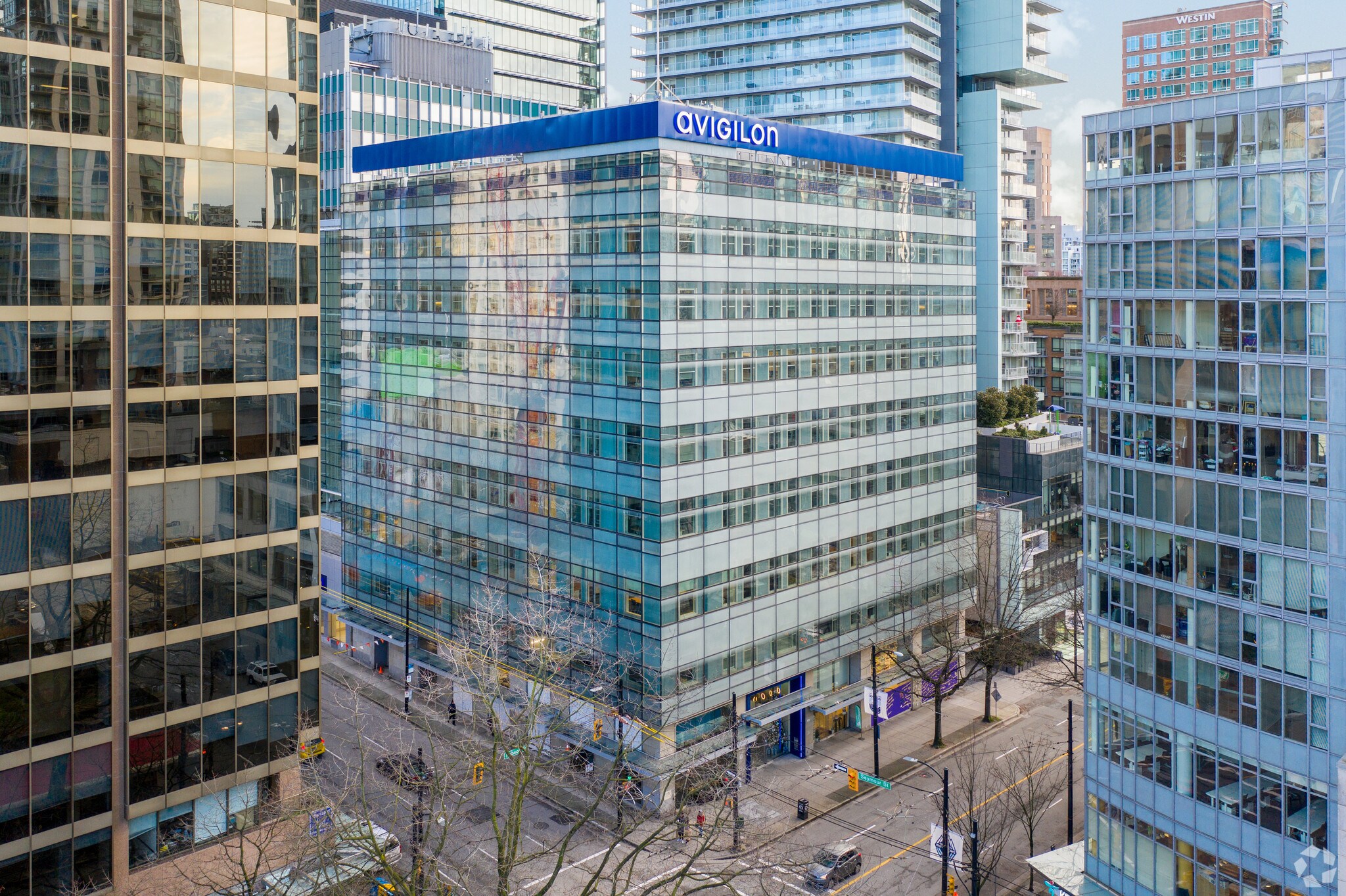 555-579 Robson St, Vancouver, BC à vendre Photo du bâtiment- Image 1 de 1