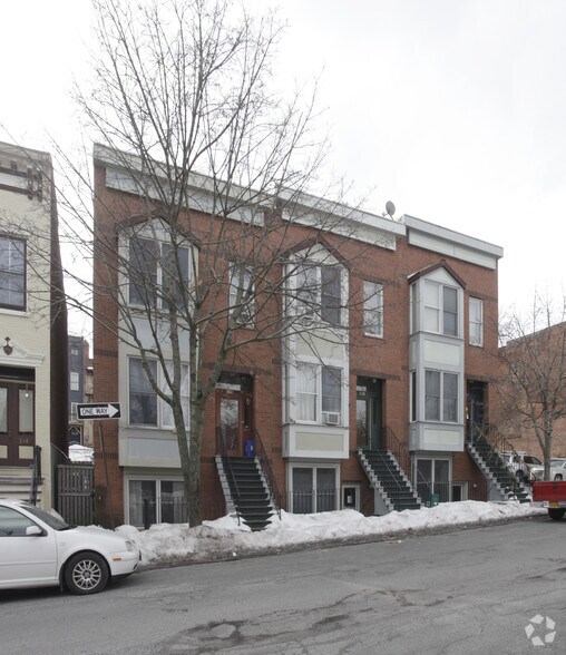 250-254 Hudson Ave, Albany, NY à vendre - Photo du bâtiment - Image 3 de 10