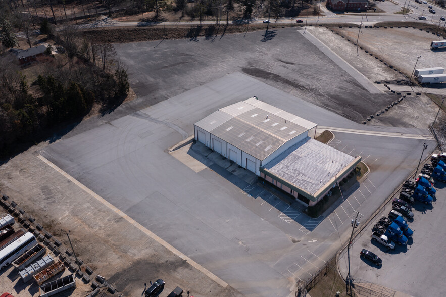 3160 Ellenwood Industrial Dr, Ellenwood, GA for sale - Building Photo - Image 1 of 1