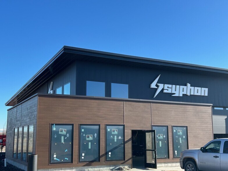 4738 Thunderbird Rd, Rexburg, ID à louer - Photo du bâtiment - Image 3 de 7