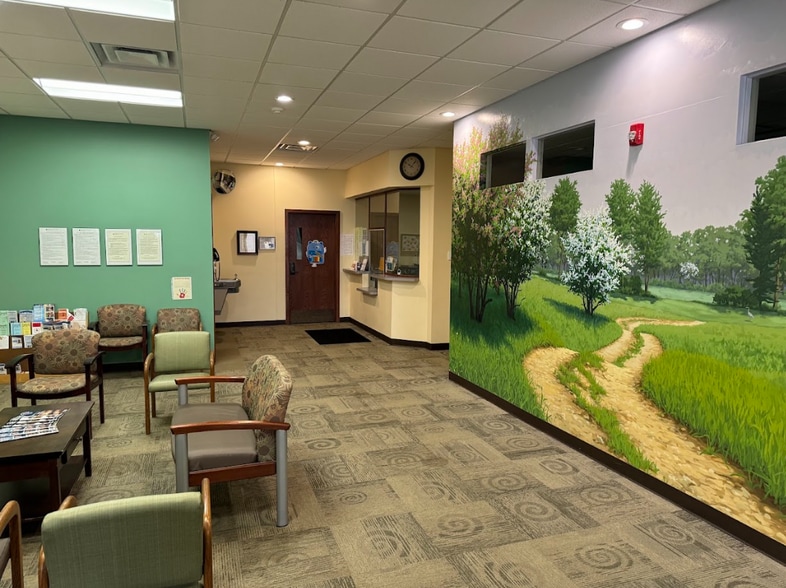 778 W Columbia Ave, Battle Creek, MI à vendre - Photo intérieure - Image 3 de 6