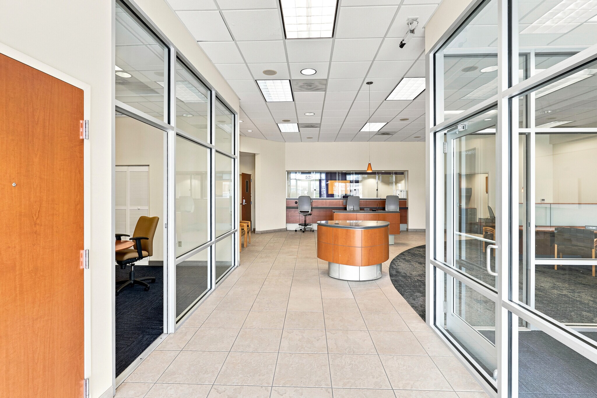 503-523 Ridge Rd, Lantana, FL for lease Interior Photo- Image 1 of 28