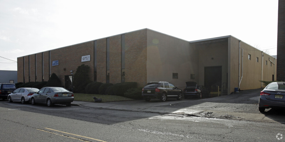 263 Veterans Blvd, Carlstadt, NJ for lease - Building Photo - Image 2 of 2