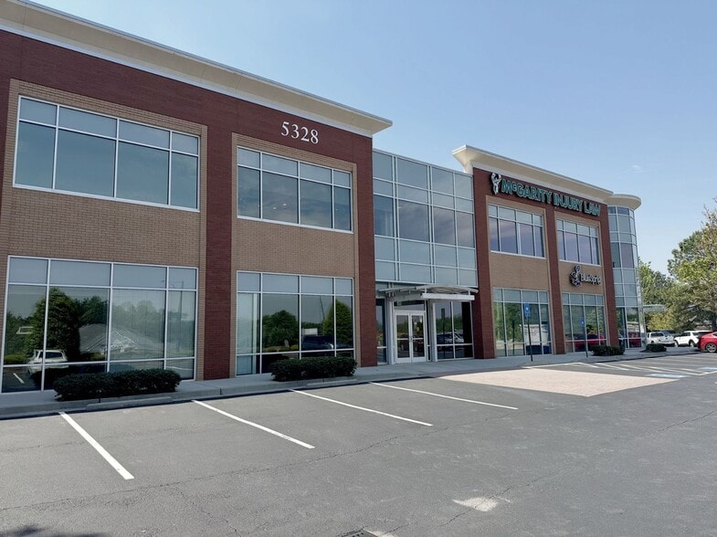 5328 Lanier Islands Pky, Buford, GA for lease - Building Photo - Image 2 of 13
