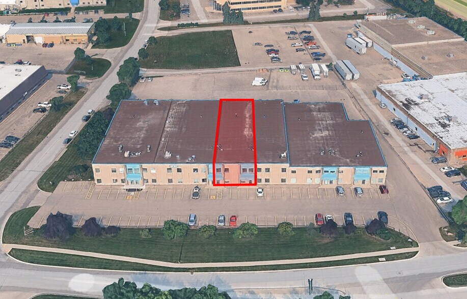 45 Beghin Ave, Winnipeg, MB à louer - Photo du bâtiment - Image 2 de 10