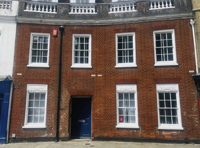 10 Queen St, Ipswich for lease - Building Photo - Image 1 of 9