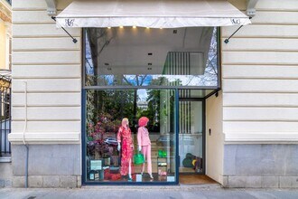 Retail in Madrid, Madrid for lease Interior Photo- Image 2 of 34