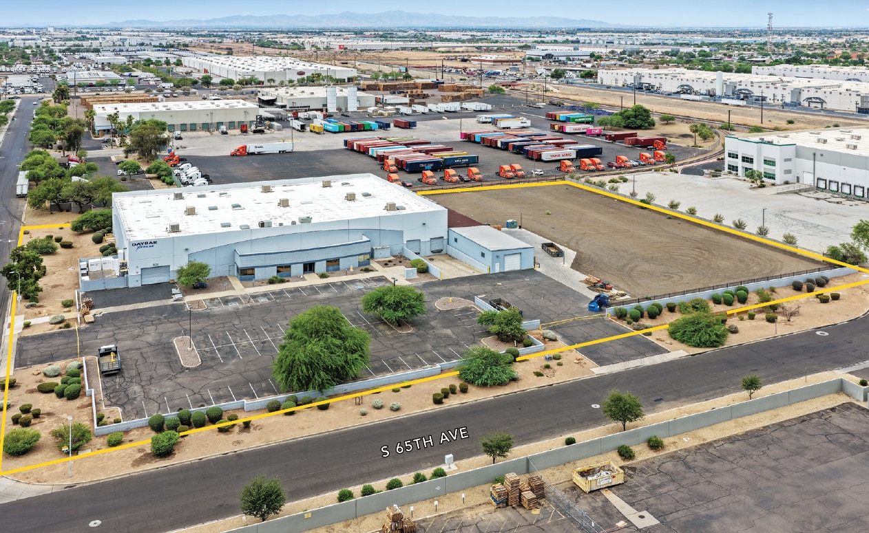 602 S 65th Ave, Phoenix, AZ for lease Interior Photo- Image 1 of 16