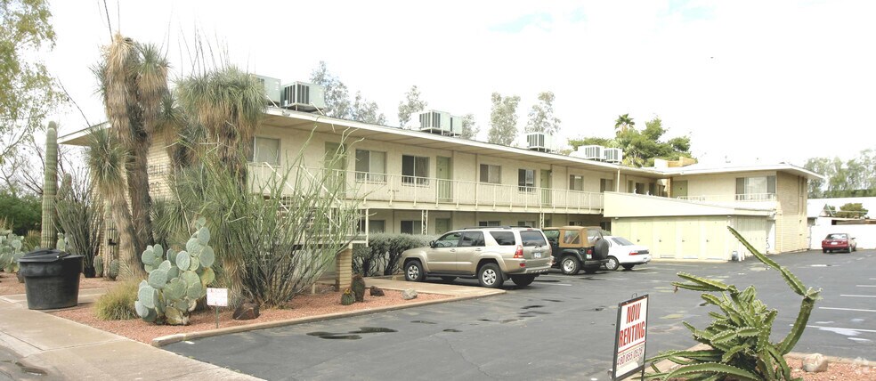424 W 9th St, Tempe, AZ à vendre - Photo principale - Image 1 de 3