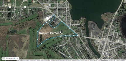 401 W Plum St, Edinboro, PA - Aérien  Vue de la carte