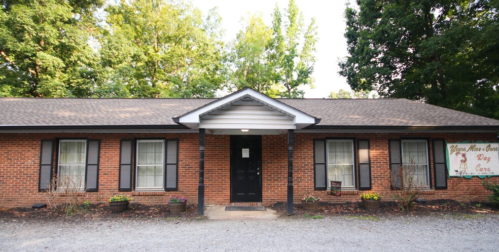 816 Congress St N, York, SC à vendre - Photo principale - Image 1 de 13