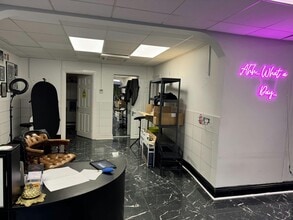 64-66 London Rd, Hemel Hempstead for lease Interior Photo- Image 2 of 5