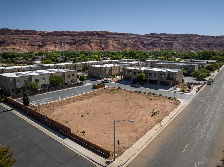 656 W 400 N, Moab, UT à vendre - Photo du bâtiment - Image 3 de 19