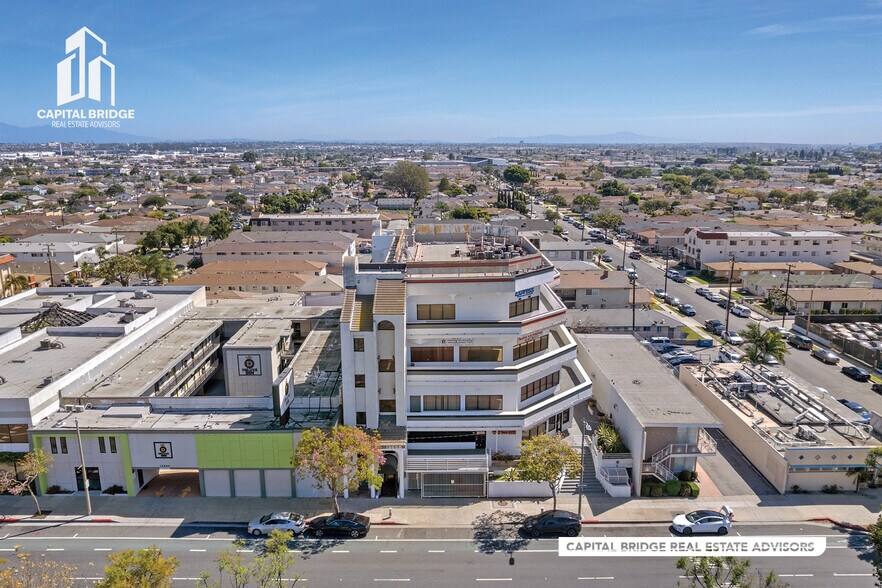13650 Hawthorne Blvd, Hawthorne, CA à vendre - Photo du bâtiment - Image 2 de 13