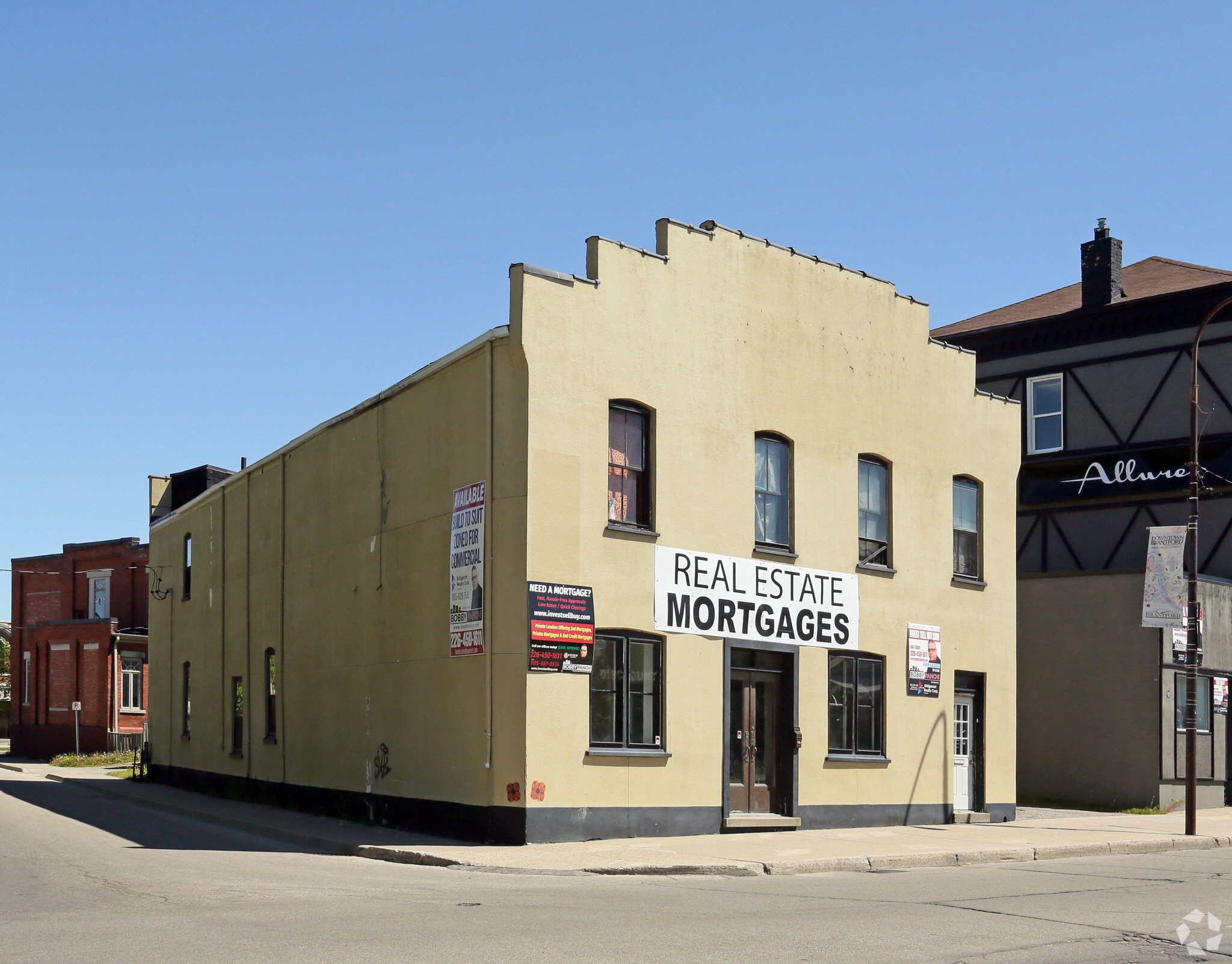 14 Dalhousie St, Brantford, ON for sale Primary Photo- Image 1 of 6