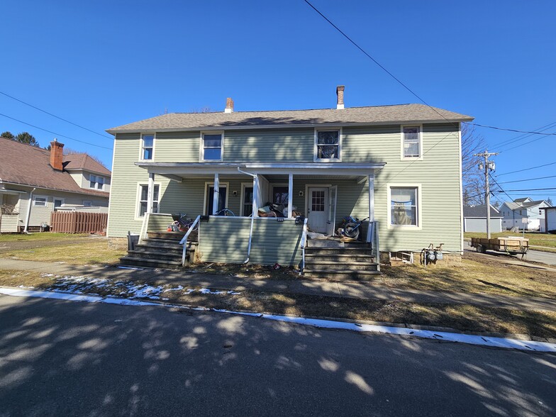 13 Unit High Cap Rate Olean NY portfolio of 7 properties for sale on LoopNet.ca - Building Photo - Image 3 of 7