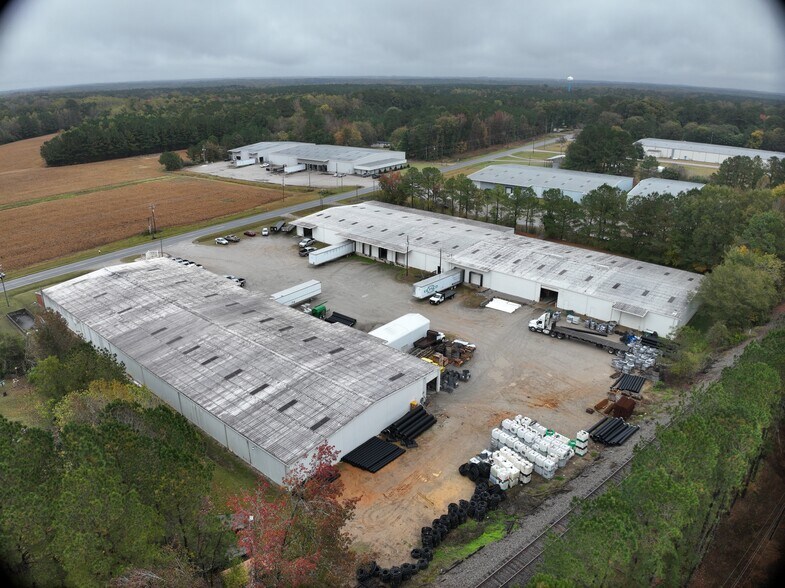 10791 E Finch St, Middlesex, NC à vendre - Photo du bâtiment - Image 2 de 15