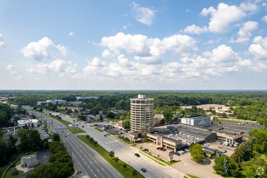 26555 Telegraph Rd, Southfield, MI for sale - Aerial - Image 3 of 16
