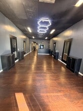 3650-3674 St Barnabas Rd, Suitland, MD à louer Photo intérieure- Image 2 de 9