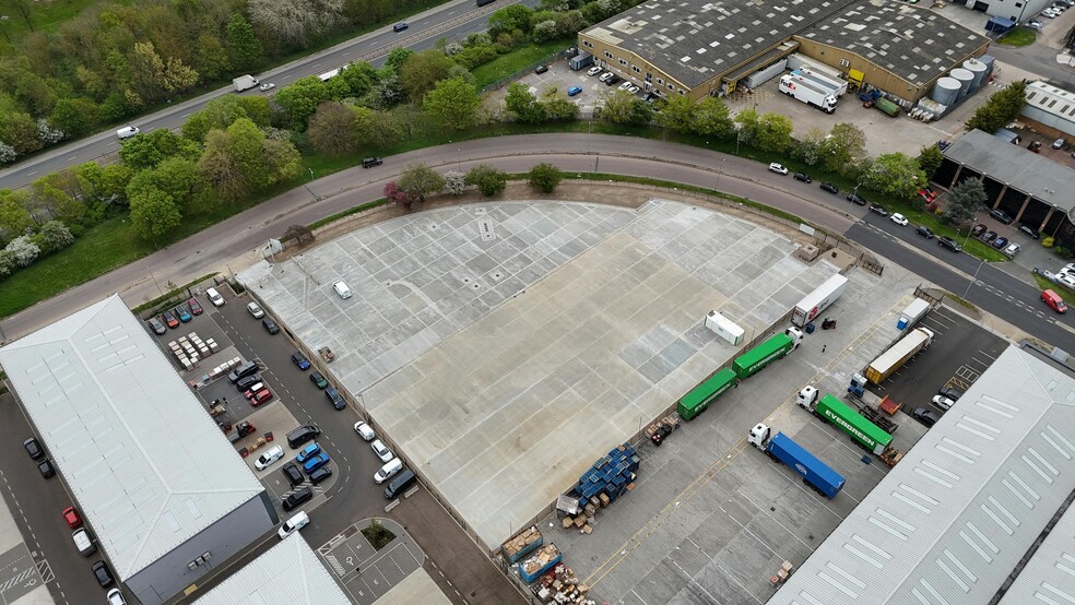 16 Freebournes Rd, Witham for lease - Building Photo - Image 3 of 10