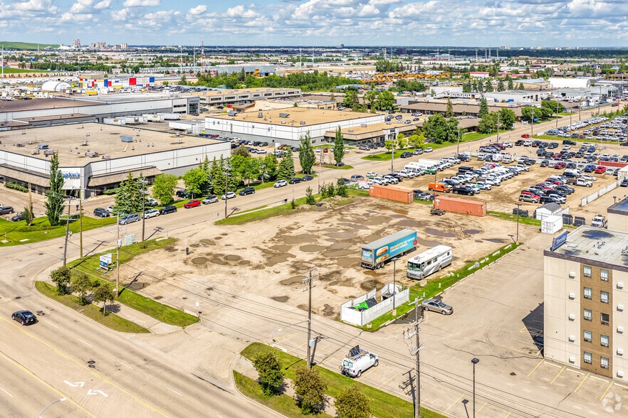 18320 Stony Plain Rd NW, Edmonton, AB for lease - Aerial - Image 2 of 2