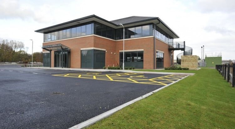 1 Earls Ct, Grangemouth à louer - Photo du bâtiment - Image 3 de 4