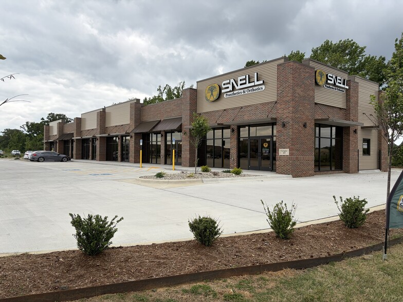 700 Shelby Trail, Conway, AR à louer - Photo du bâtiment - Image 3 de 7