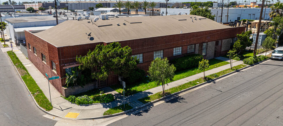 5346-5356 Jillson St, Commerce, CA for sale - Building Photo - Image 1 of 5