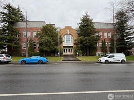 1306 DuPont St, Bellingham WA - Commercial Real Estate