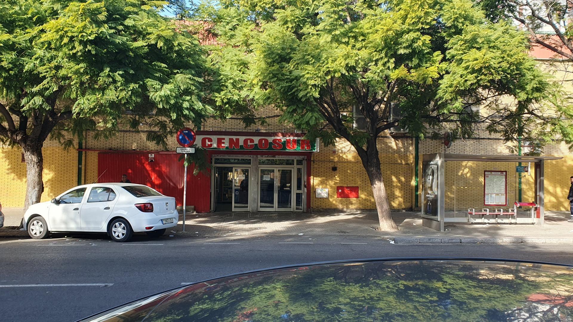 Retail in Sevilla, Sevilla for sale Building Photo- Image 1 of 6