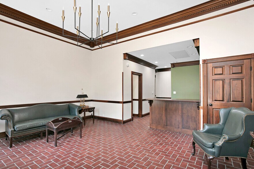 103 W Main St, Lebanon, KY à louer - Photo du bâtiment - Image 2 de 29