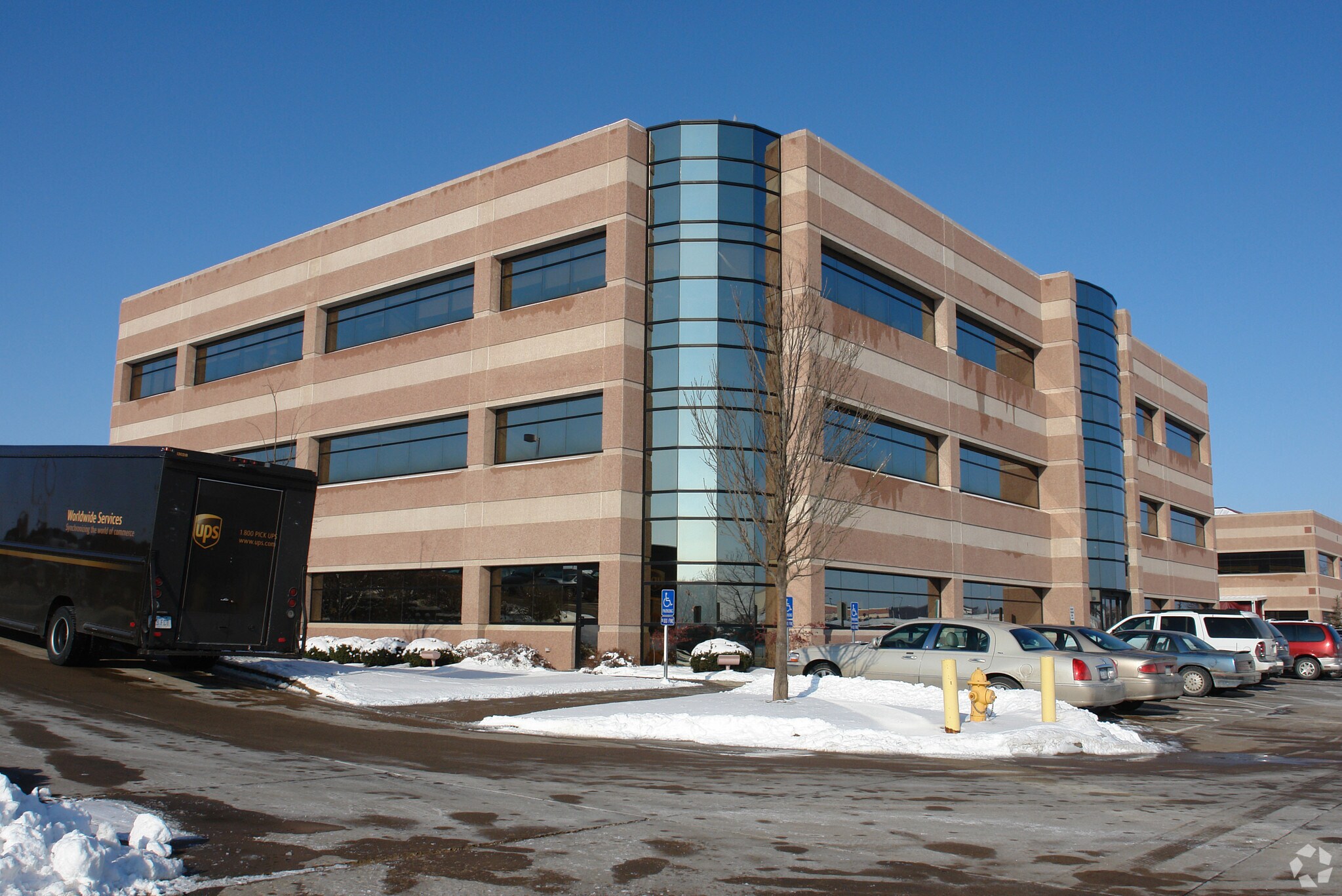 Davenport Medical Campus portefeuille de 3 propriétés à vendre sur LoopNet.ca Photo principale- Image 1 de 4