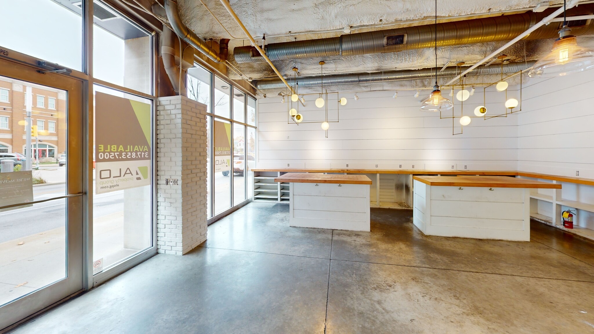 747 N College Ave, Indianapolis, IN for lease Interior Photo- Image 1 of 5