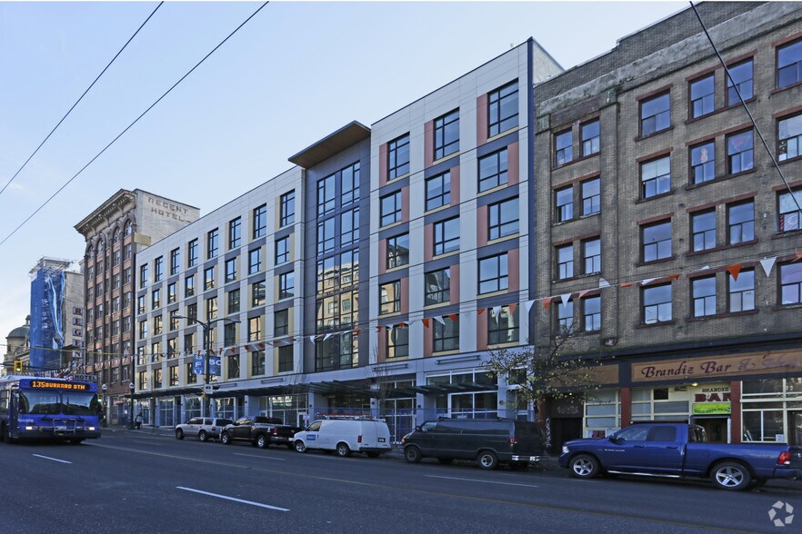 138 E Hastings St, Vancouver, BC à vendre - Photo du bâtiment - Image 2 de 18