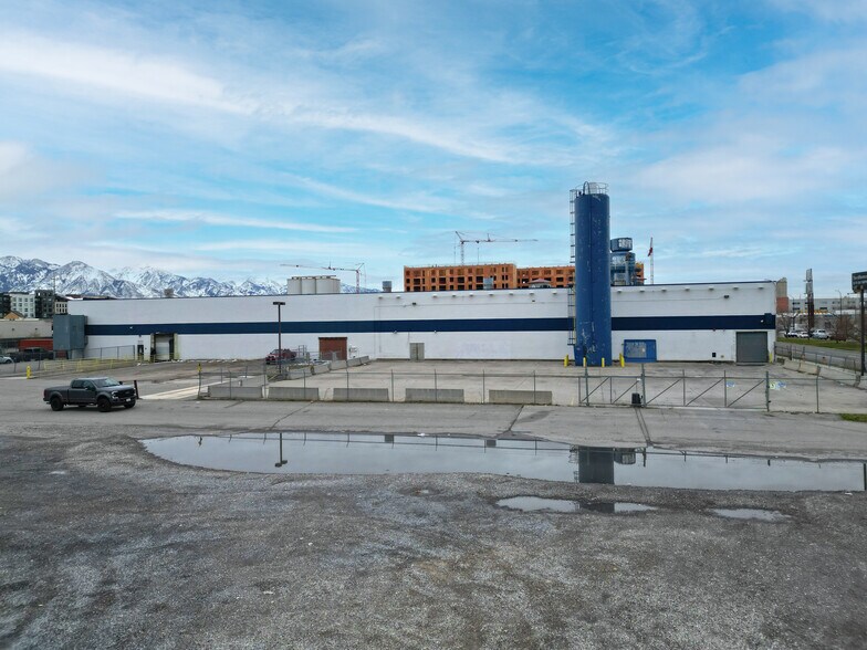 460 W 500 S, Salt Lake City, UT à louer - Photo du bâtiment - Image 3 de 9