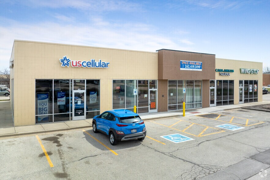 2408-5141 Douglas Ave, Racine, WI à louer - Photo du bâtiment - Image 3 de 4