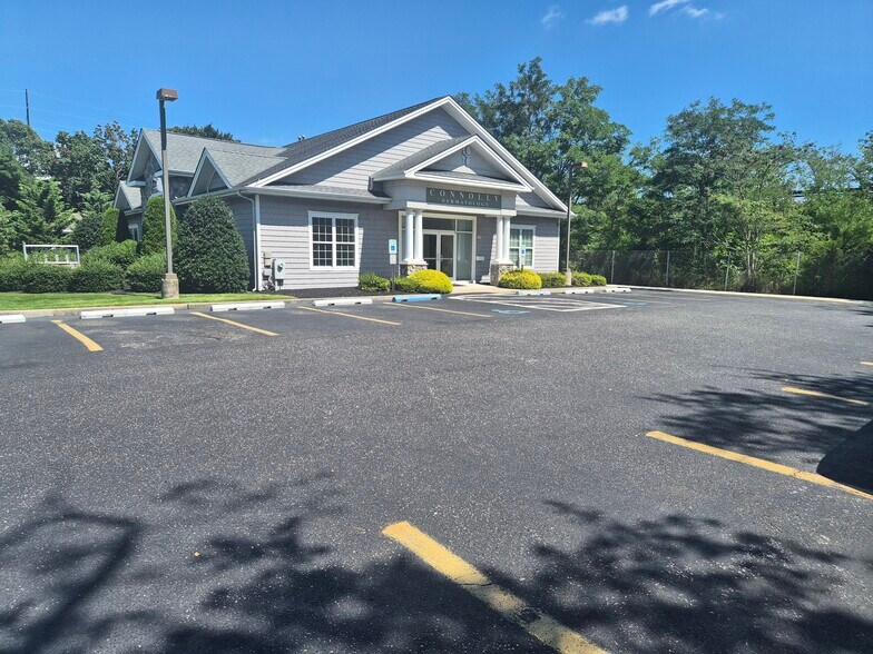 220 Brighton Rd, Cape May Court House, NJ à vendre - Photo du bâtiment - Image 1 de 54