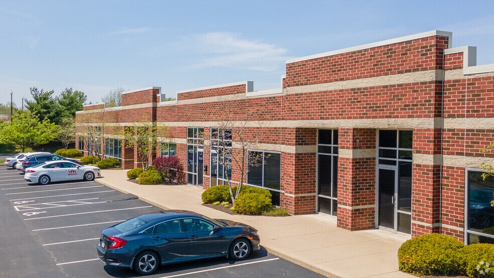 4435 Aicholtz Rd, Cincinnati, OH à louer - Photo du bâtiment - Image 3 de 4