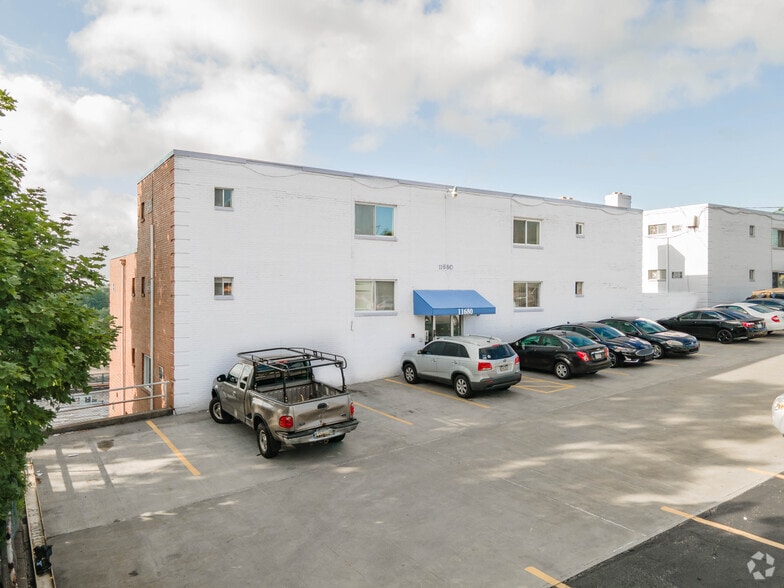 11670 Frankstown Rd, Pittsburgh, PA for sale - Building Photo - Image 2 of 5