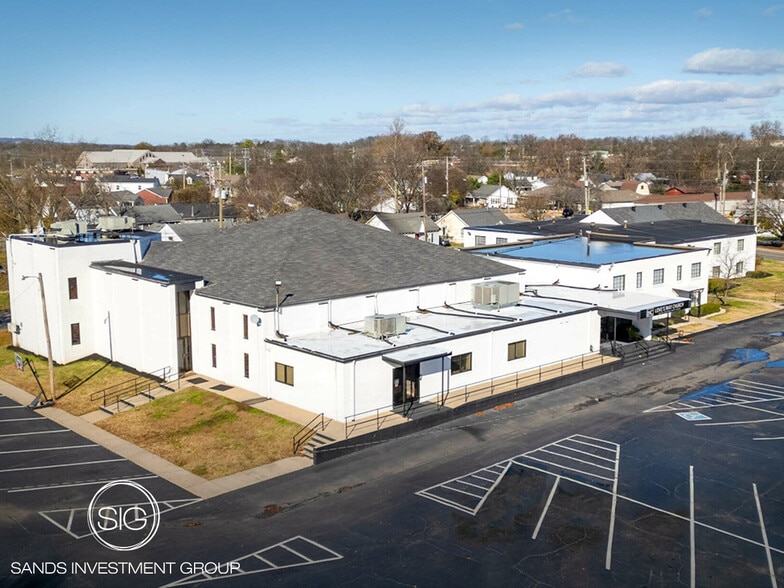 310 Coles Ferry Pike, Lebanon, TN for sale - Building Photo - Image 1 of 5