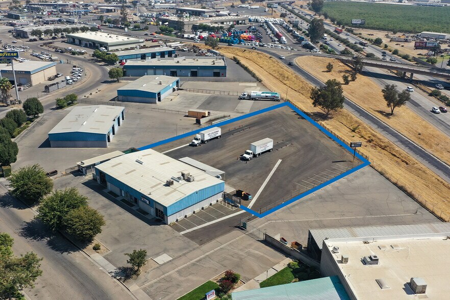 3667 S Bagley Ave, Fresno, CA for lease - Primary Photo - Image 1 of 3