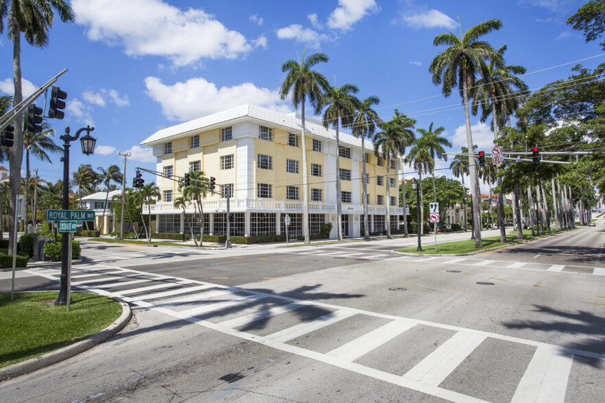 400 Royal Palm Way, Palm Beach, FL à vendre - Photo du bâtiment - Image 1 de 1