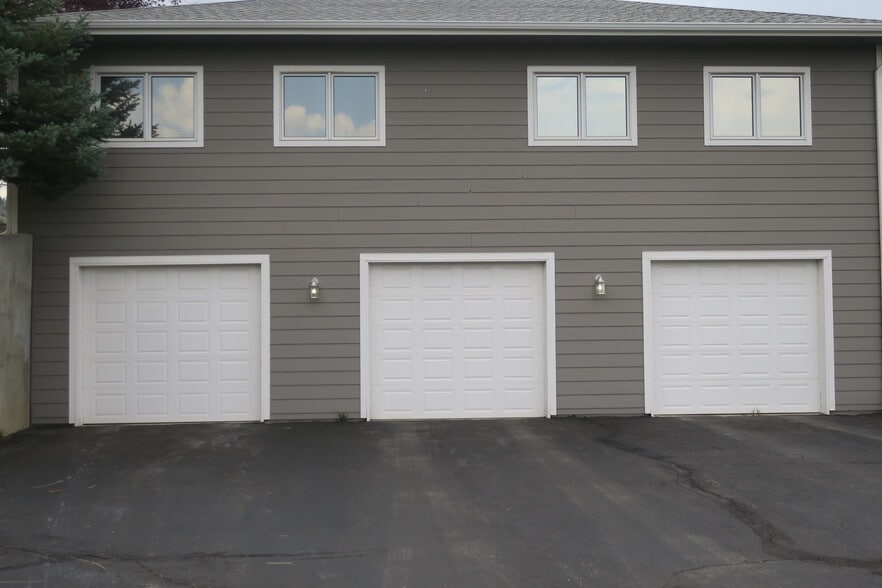 78 Beaver Brook Canyon Rd, Evergreen, CO for sale - Building Photo - Image 3 of 38