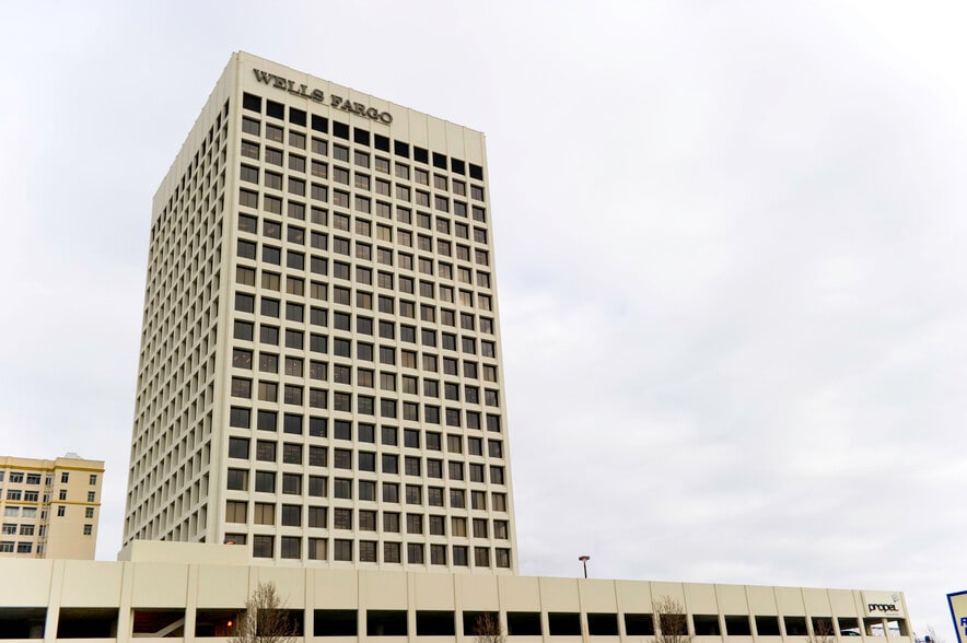 1201 Pacific Ave, Tacoma, WA à louer - Photo du bâtiment - Image 2 de 20