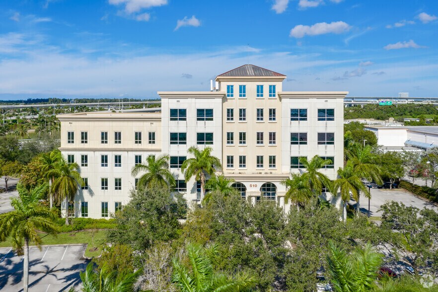 510 Shotgun Rd, Sunrise, FL à louer - Photo du bâtiment - Image 2 de 5