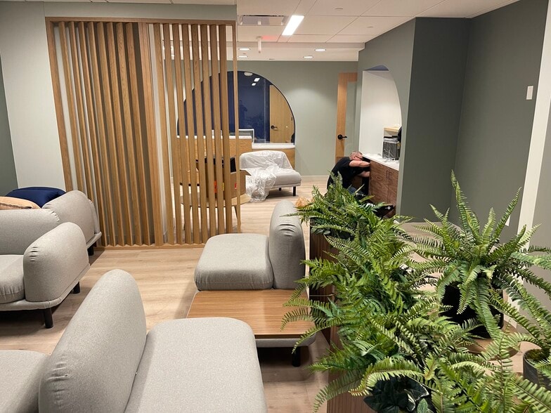 343 Old Georges Rd, North Brunswick, NJ à louer - Photo intérieure - Image 3 de 30