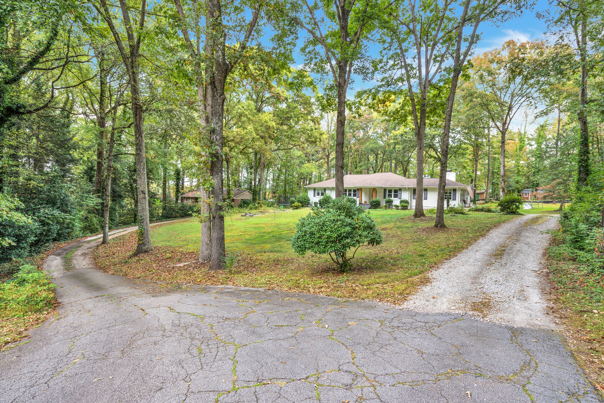 1306 NE Main St, Simpsonville, SC à vendre Photo du bâtiment- Image 1 de 11