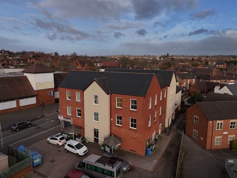 Derby Rd, Ashby De La Zouch à louer - Communauté Matterport - Image 2 de 11